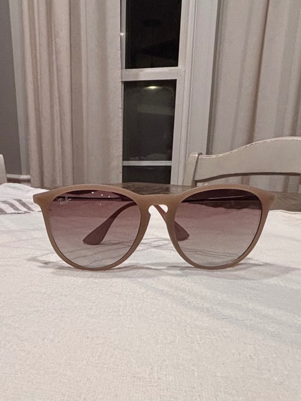 AUTHENTIC NEW RAY-BAN SUNGLASSES
